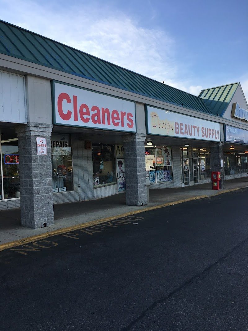 B-Z Cleaners - clothing alterations in Baltimore, MD