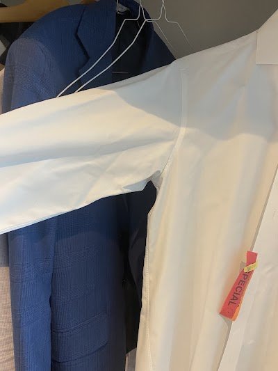 Brickell Cleaners logo