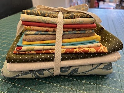 Domesticity : Fabric - Sewing - Bernina logo