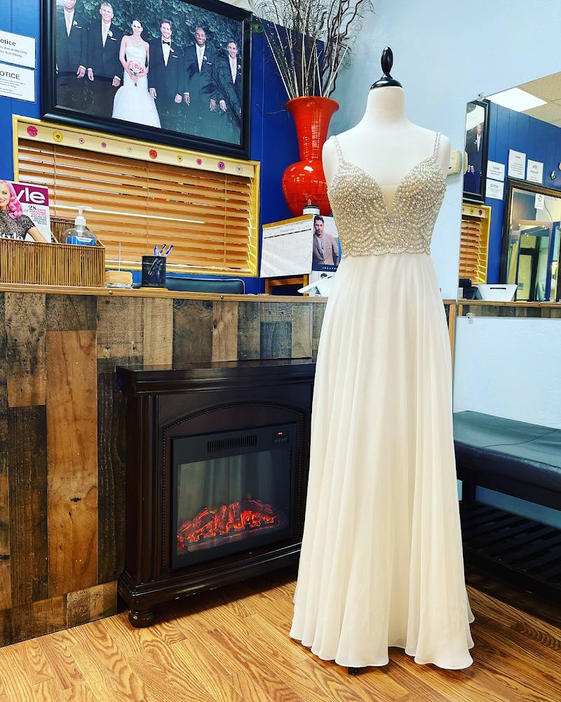 Gilan Bride Alterations - clothing alterations in Phoenix, AZ