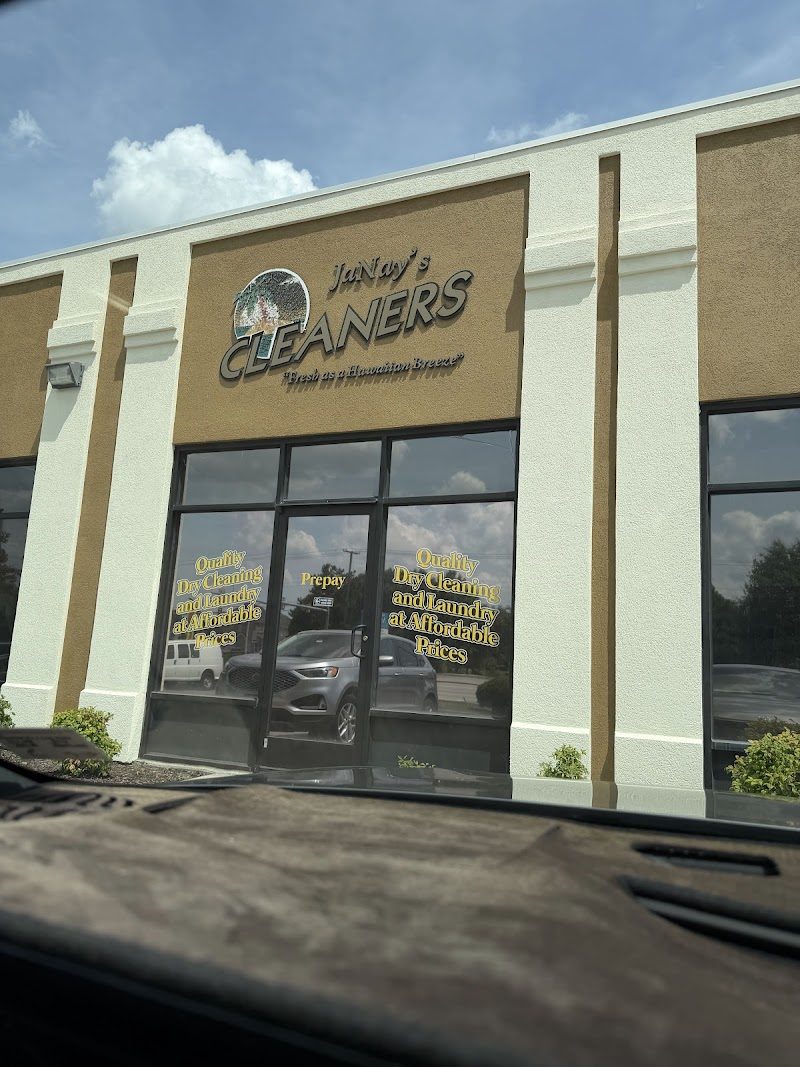 Ja Nay's Cleaners - clothing alterations in Chesapeake, VA