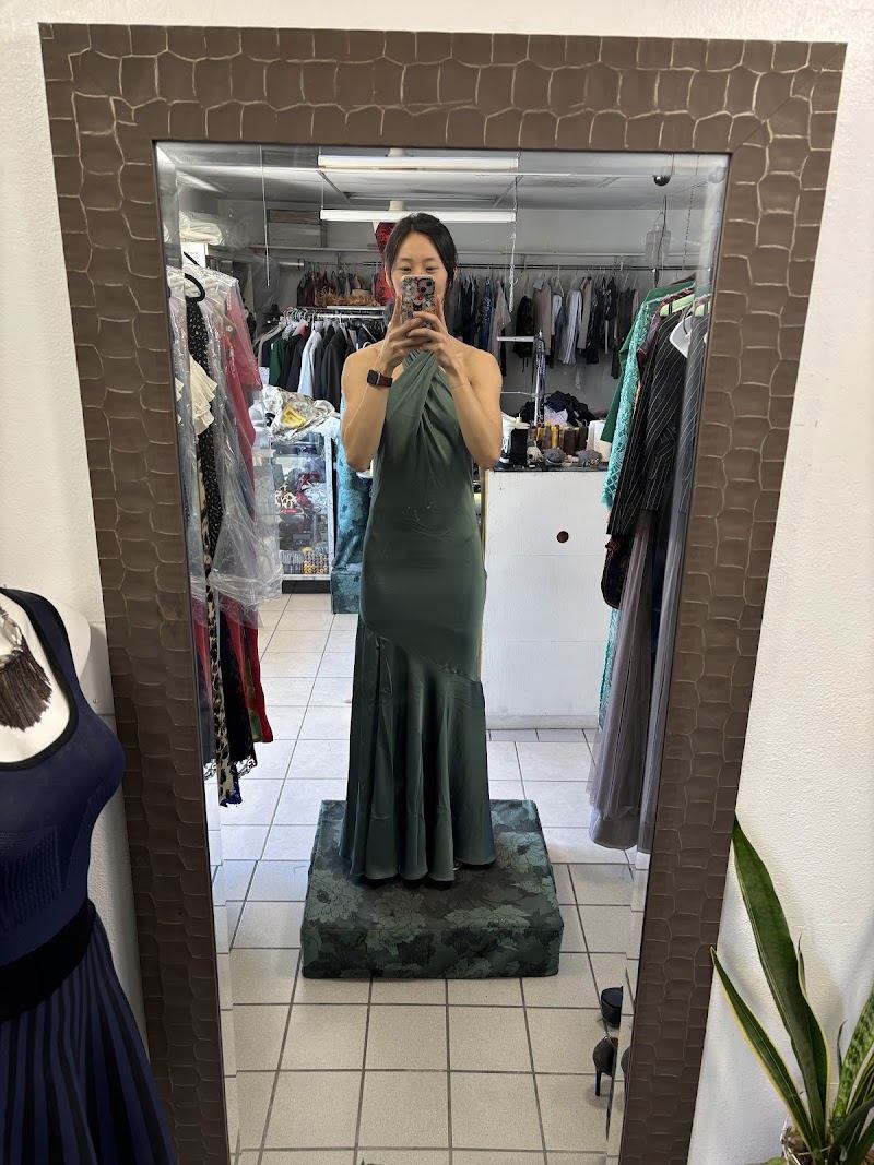 N T Alterations - clothing alterations in San Diego, CA