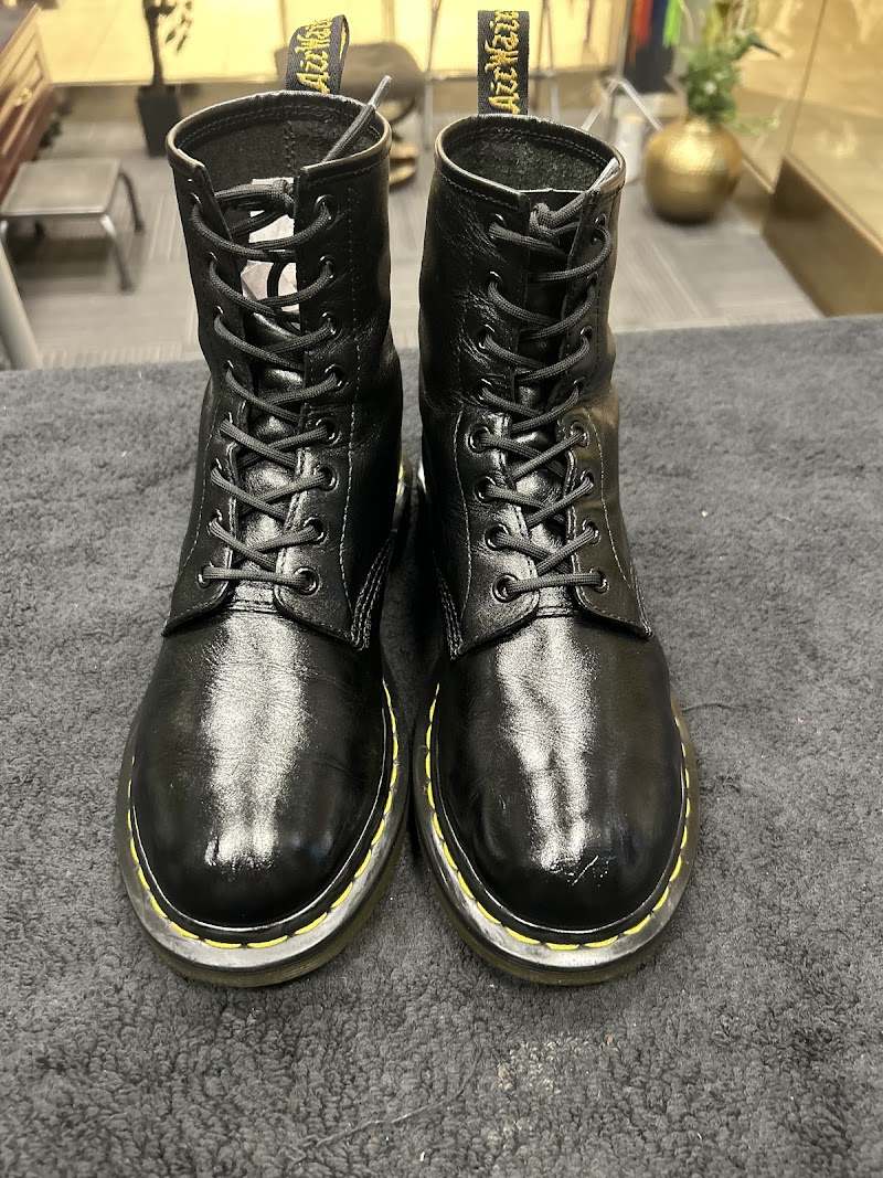 Napoleon's Shoe Shine & Repair Service - clothing alterations in Minneapolis, MN