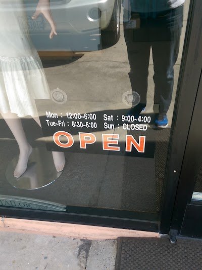 Park's Custom Alterations logo
