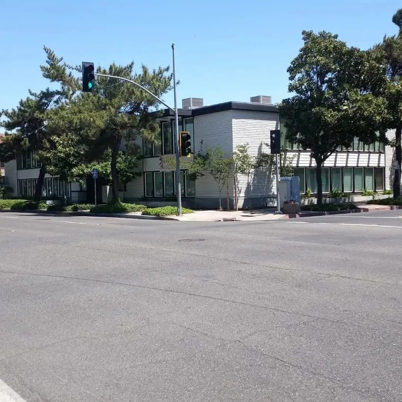 Quality Count Stitching - clothing alterations in Modesto, CA