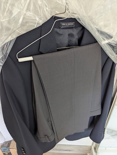 South Hills Tailoring & Clean logo