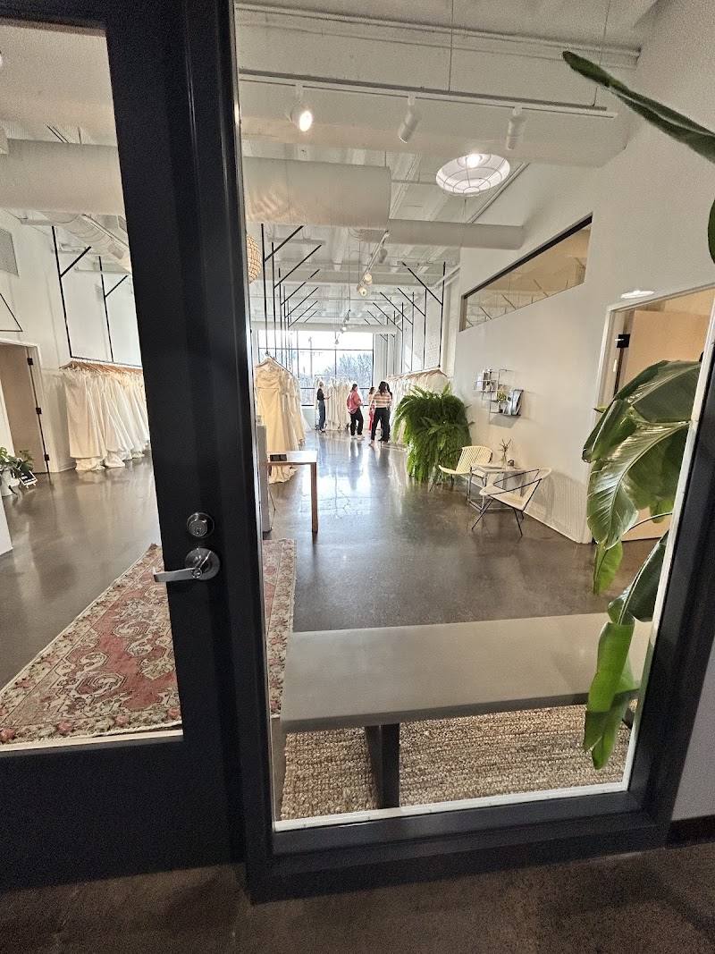 The White Room - clothing alterations in Minneapolis, MN