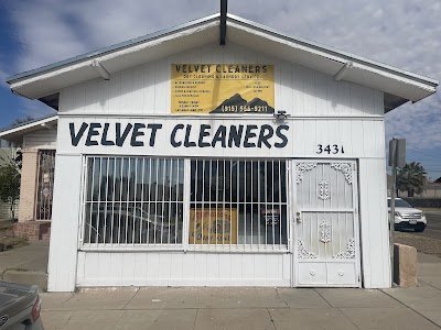 Velvet Cleaners logo