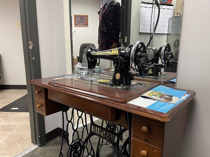 william the tailor / WD tailors - clothing alterations in Houston, TX